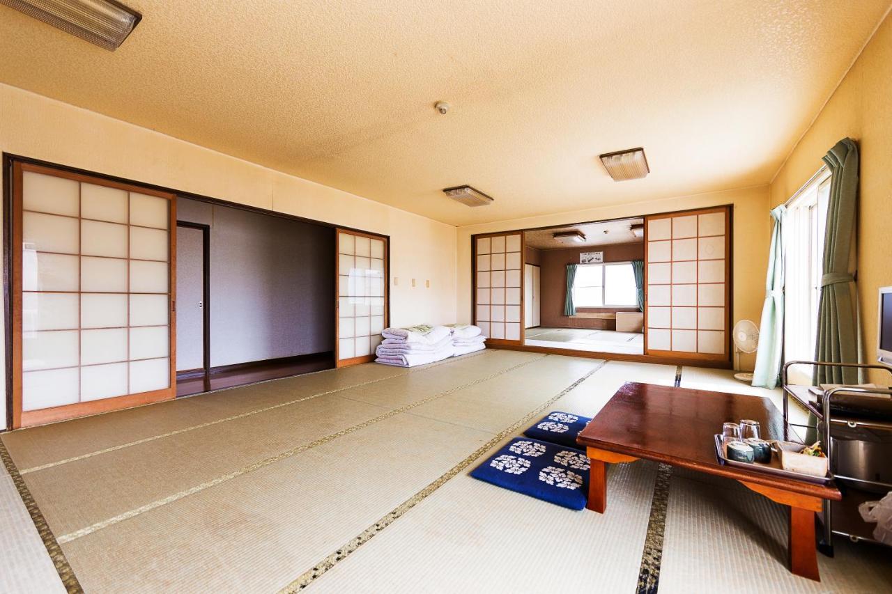 Minshuku Nihonkai Hotel Isikari Kültér fotó